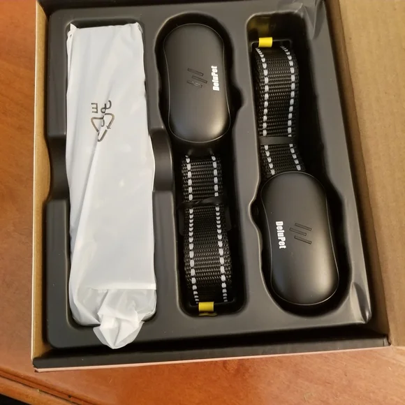 Delupet Dog Training Collars with remote 2 dogs DT-67 New Open Box - Picture 5 of 5